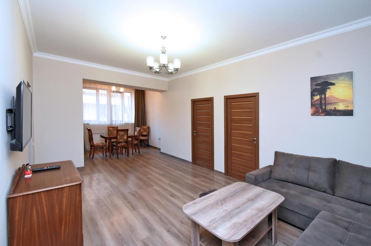 Yerevan Home Bagian luar foto