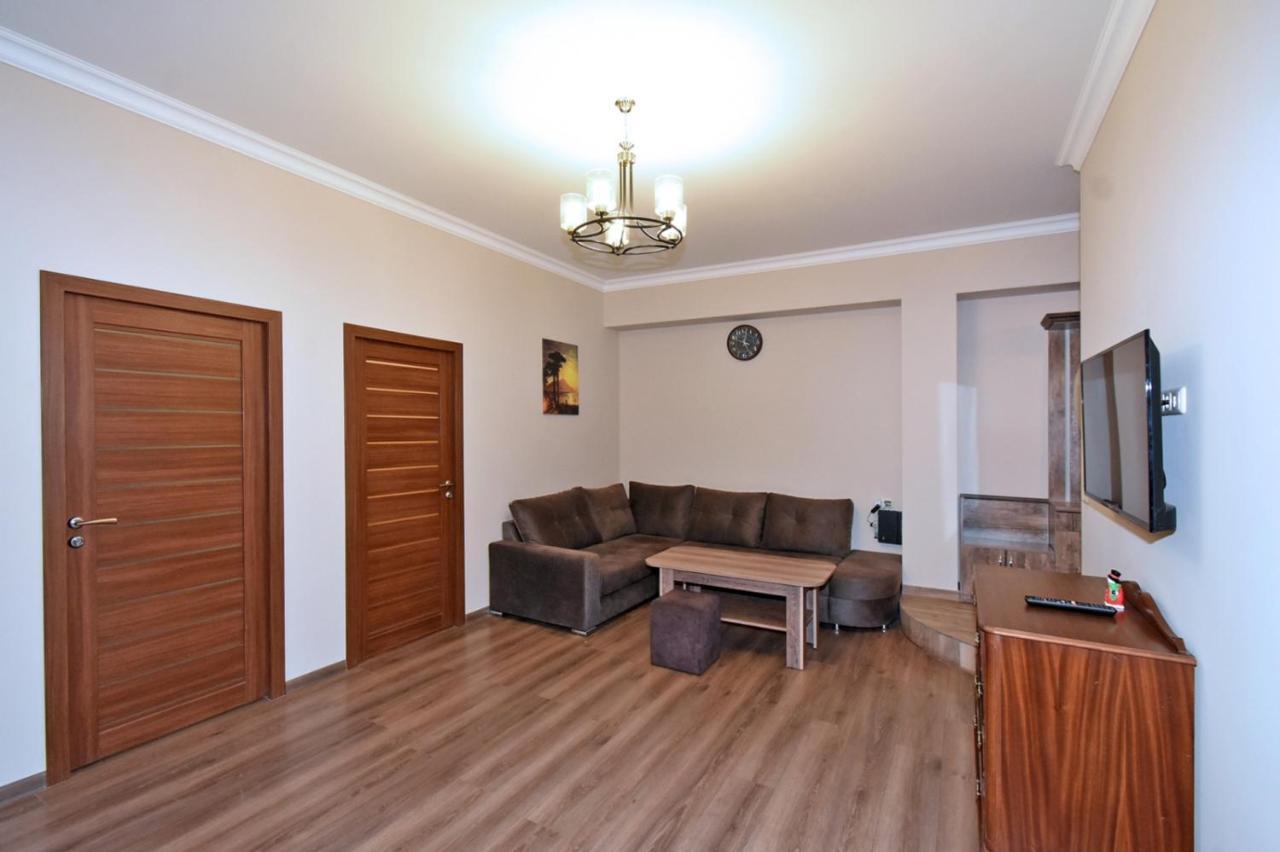 Yerevan Home Bagian luar foto