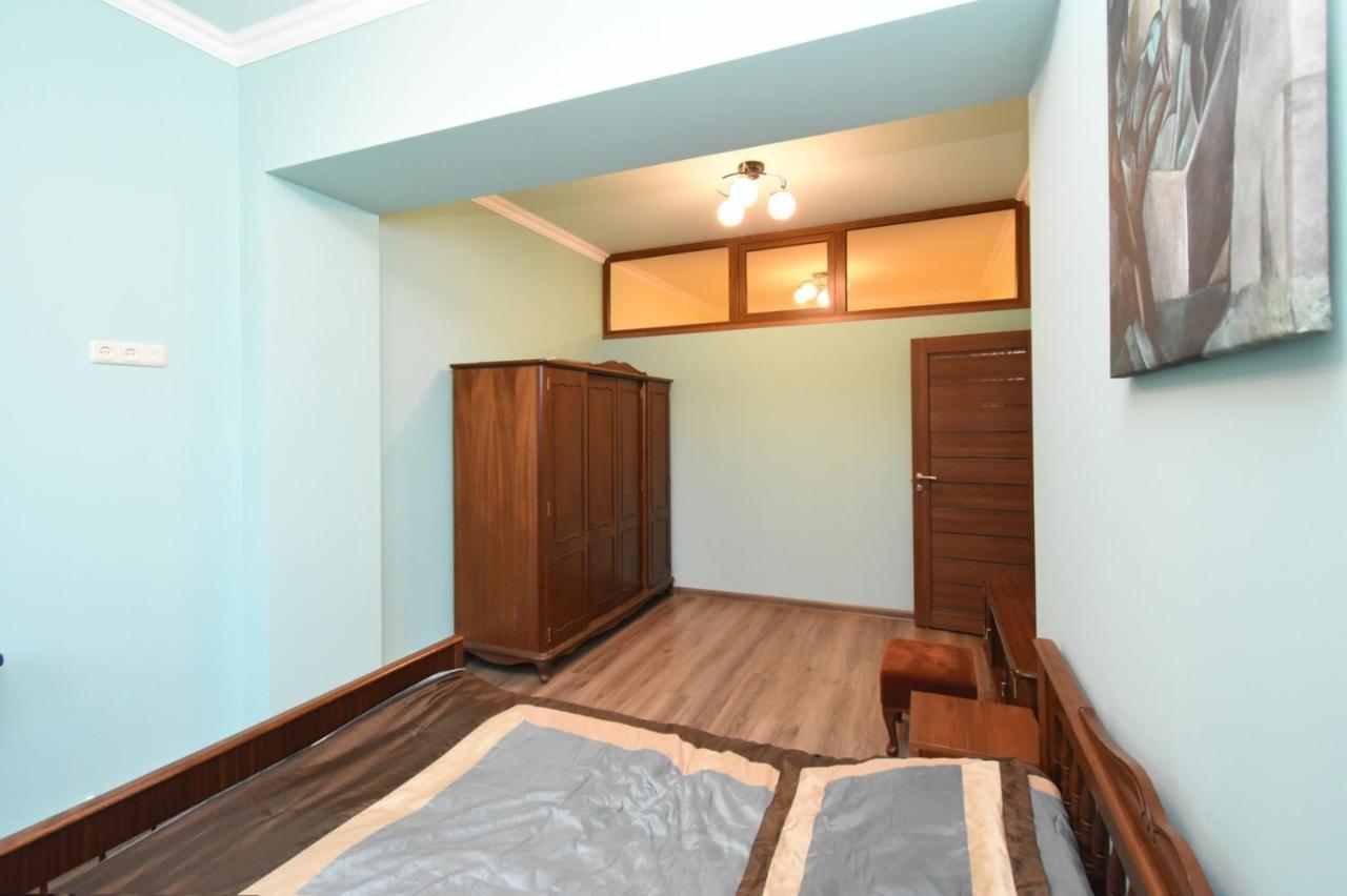Yerevan Home Bagian luar foto