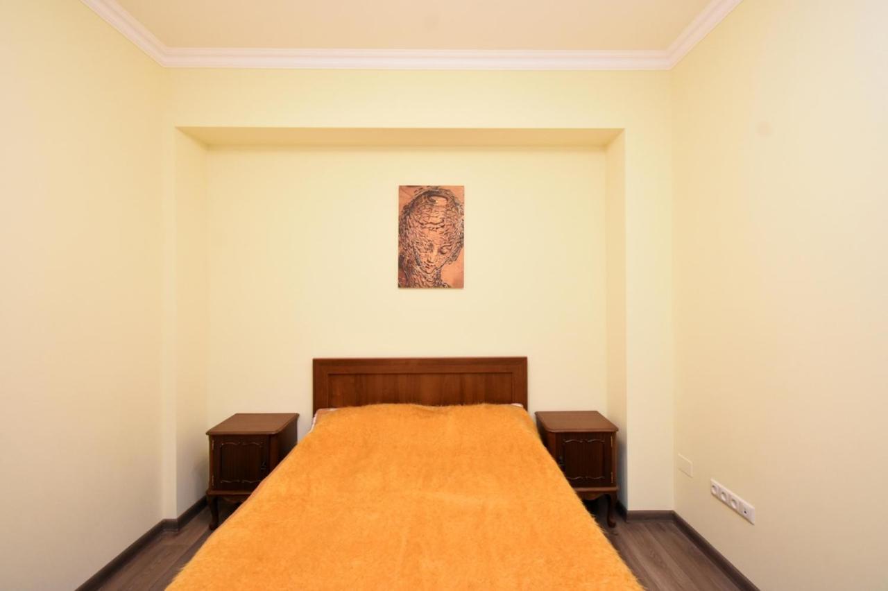 Yerevan Home Bagian luar foto