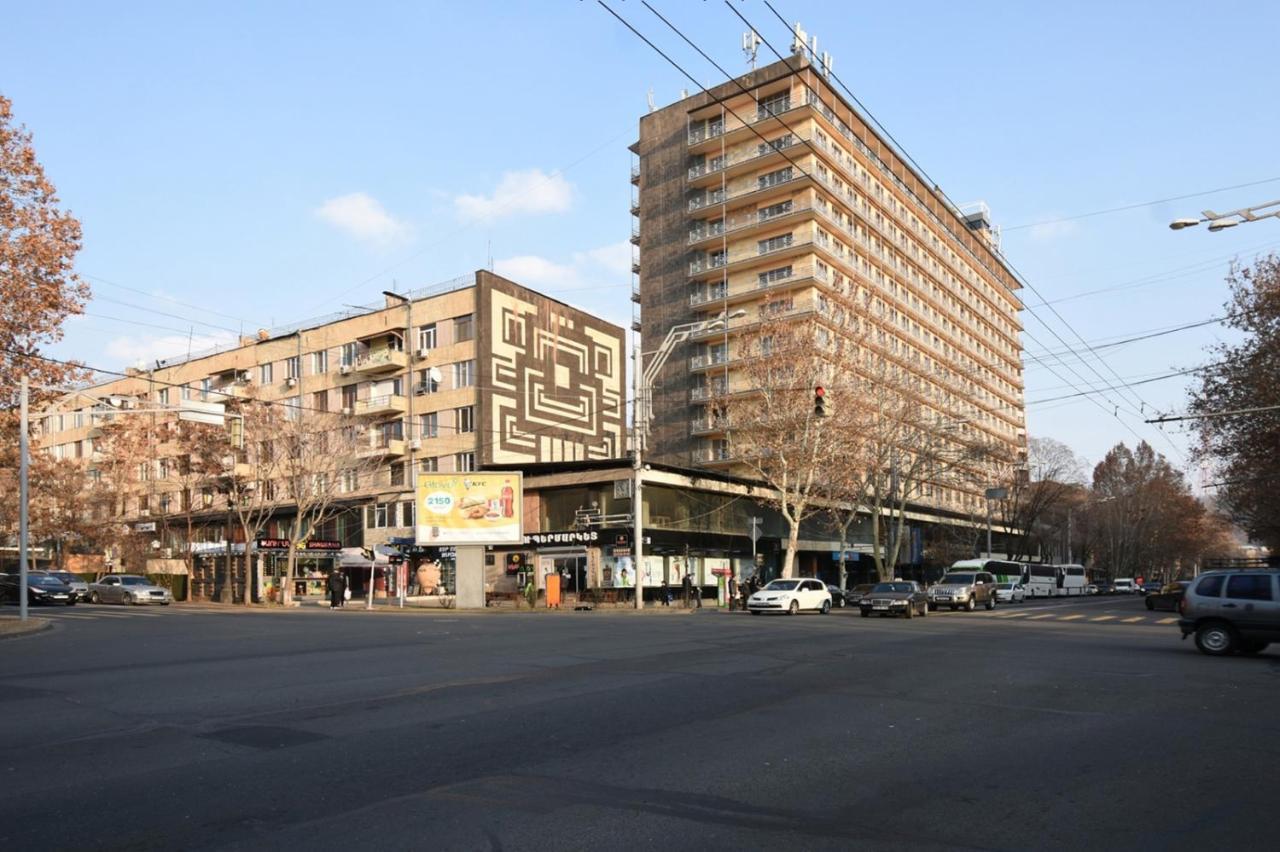 Yerevan Home Bagian luar foto